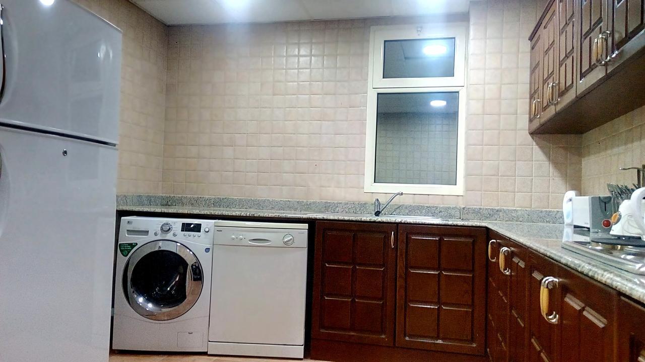 Zubara Plaza II Apartman Manáma Kültér fotó