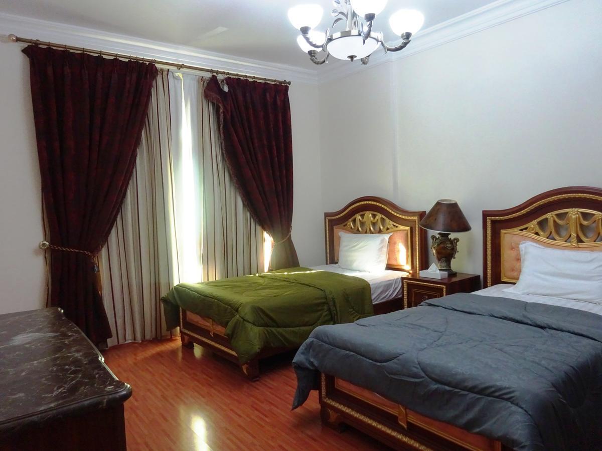 Zubara Plaza II Apartman Manáma Kültér fotó